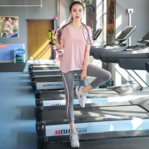 健身房运动套装女装大码瑜伽服三件套宽松200斤跑步胖mm夏季速干