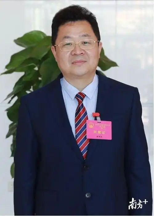 东莞两会权威访谈丨陈智武塑造品质人社促进人与城市共同成长