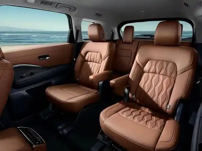 同样都是大七座,为何汉兰达就是要比探陆吃香呢?