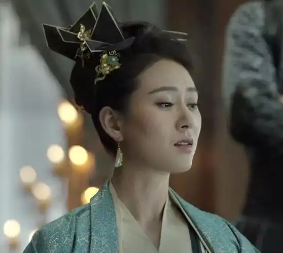 庆余年柳如玉讨厌范闲侍卫来闹事的时候她为何护着范闲