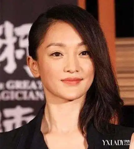 正三角脸型的明星发型图片完美修颜又性感魅力