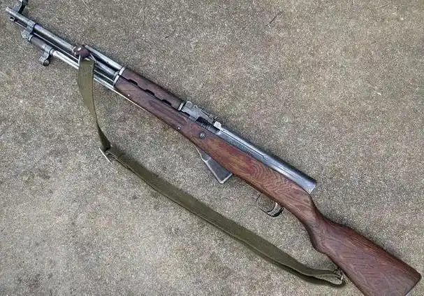 要论轻武器在我军中的历史地位,那么56式半自动步枪绝对在其中占有不