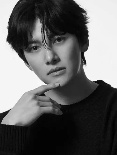 池昌旭确诊新冠