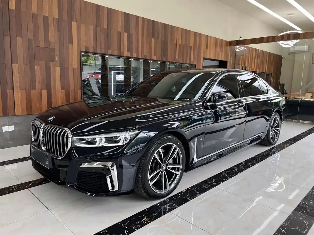 宝马730li.宝马730li 上牌日期:2022年7月 车 - 抖音