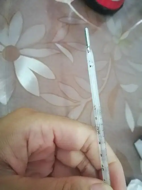 前两天sam发烧39.5,老母亲不敢直视温度计的数字呀