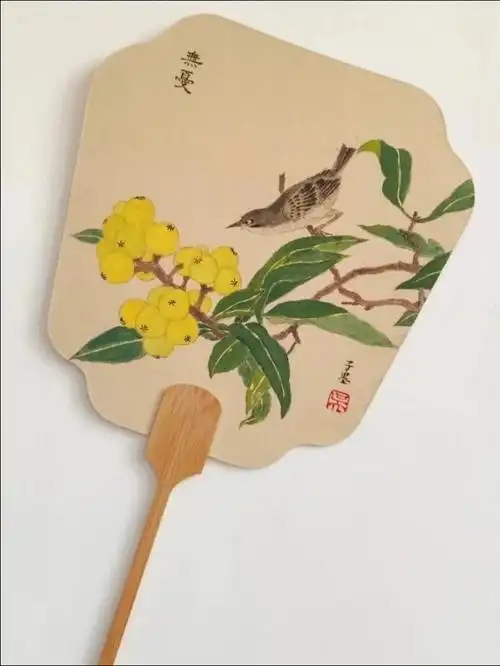枇杷小鸟团扇系列国画