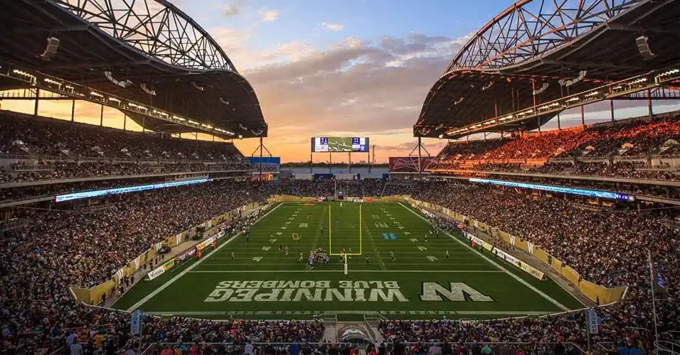 加拿大投资人集团体育场·橄榄球场