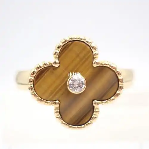 vca梵克雅宝四叶草戒指