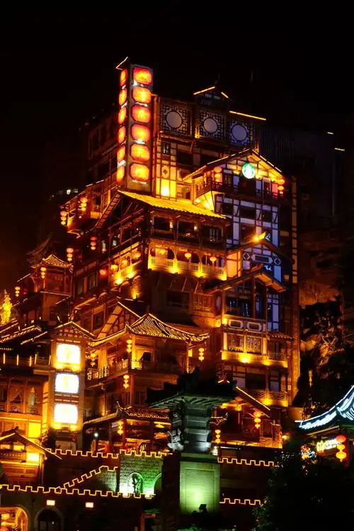 千与千寻的汤屋---重庆洪崖洞