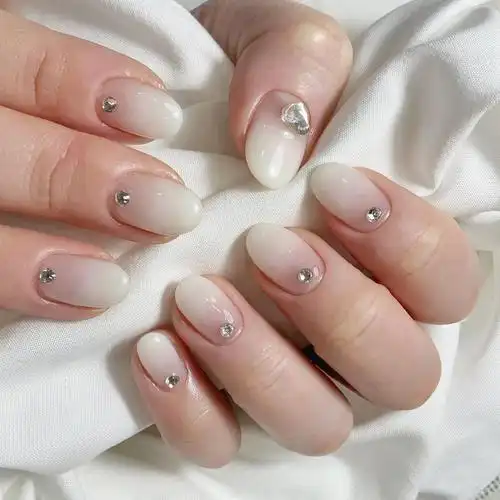 新款指甲款式图片2021(21年潮流美甲推荐)