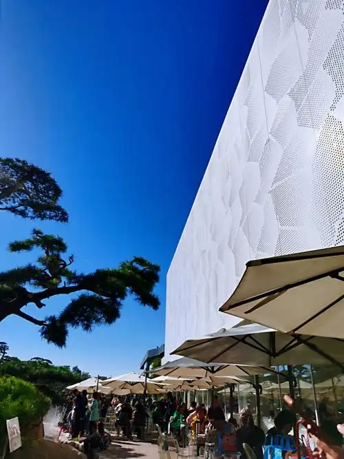 罗红摄影艺术馆北京