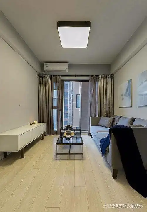 50平适合小情侣居住的时尚温馨小公寓设计图片赏析