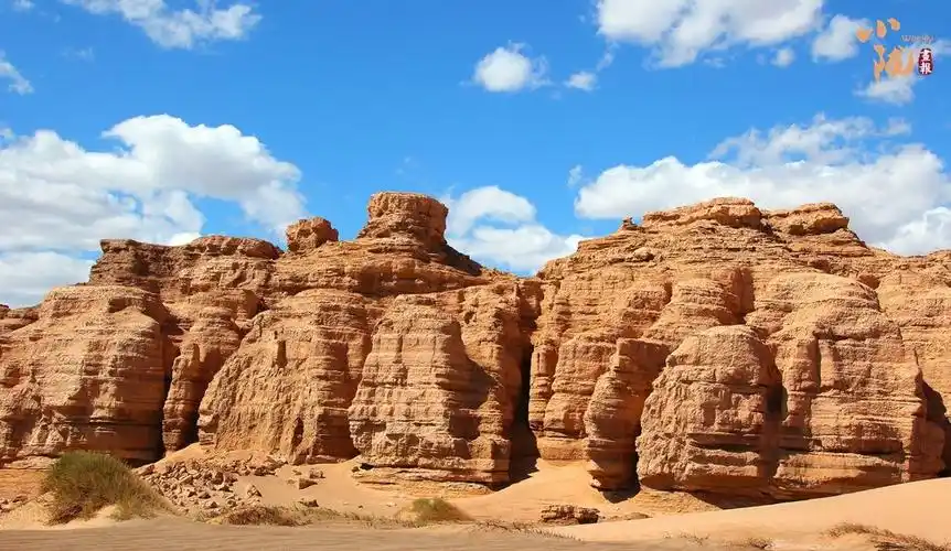 千奇百怪的敦煌雅丹地貌 仿佛一座沙漠艺术博物馆凤凰网甘肃_凤凰网