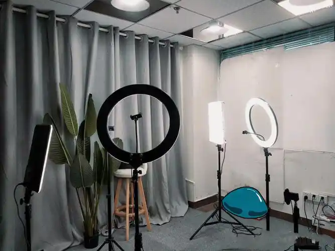 抖音直播带货很赚钱真的是你看到的那样吗小二黑带你玩转直播