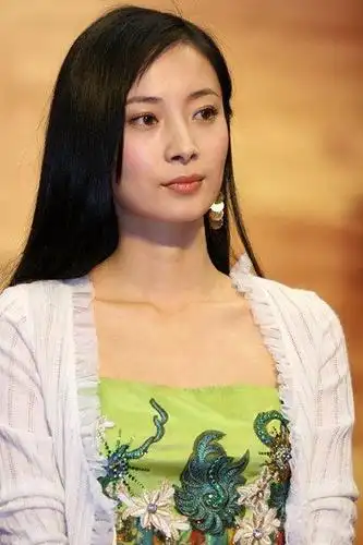 《我的左手》江苏首映 徐筠盼"嫂子"当面验收