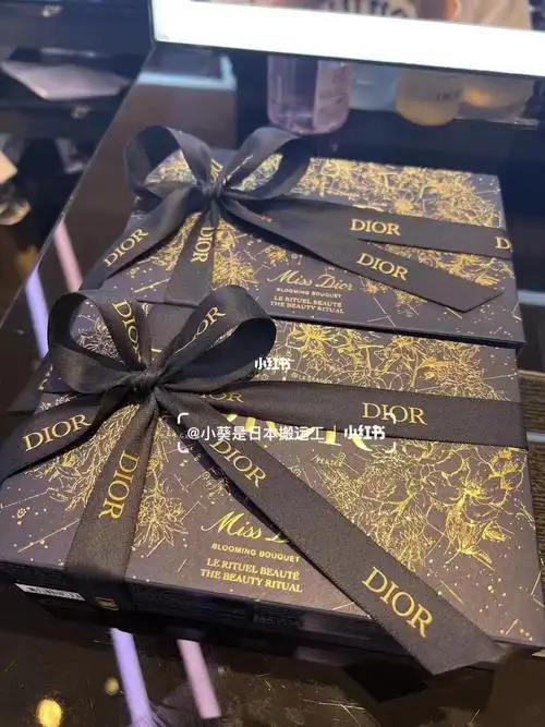 dior迪奥圣诞限定香水礼盒