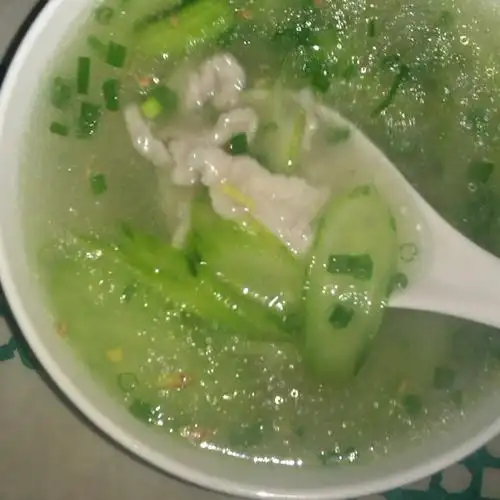 黄瓜肉片汤