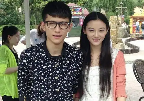 2016年,现实版"樊胜美"被父母吸血8年,26岁徐婷浑身溃烂离世