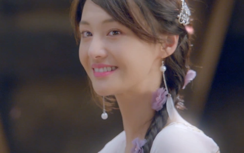 《诛仙》云梦庭为你带来一个仙气十足,清新唯美的郑爽小仙女