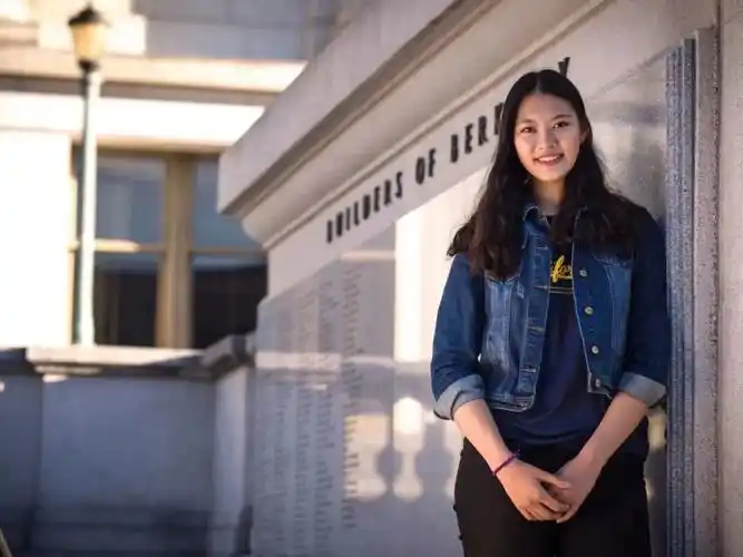 这个身高2米的篮球女孩还是个全奖大学霸!_影视聚合站