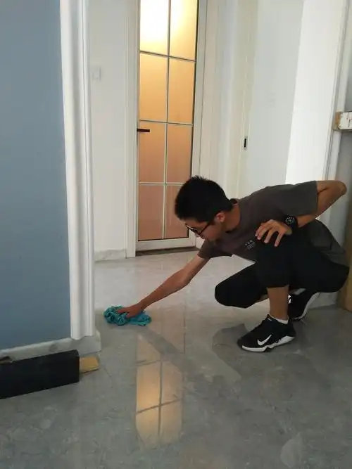 9年12班郑凯宇社会实践之打扫卫生