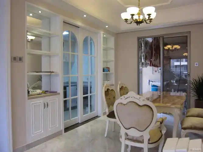 厨房移门柜子效果图 厨房移门柜子装修注意事项