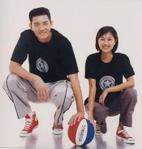 抛开颜值优势2米02的巩晓彬在男篮历史大前锋位置上排名第几