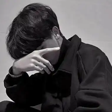 2021优质手机挡脸男头全部是拿苹果手机的男生头像