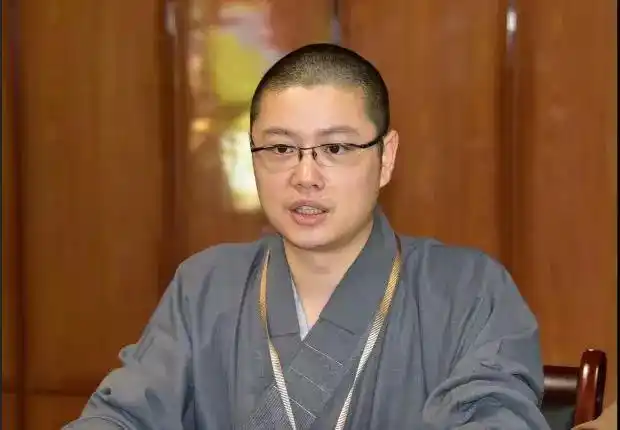 厦门南普陀寺慈善会召开会务会议 会长则悟大和尚指导工作