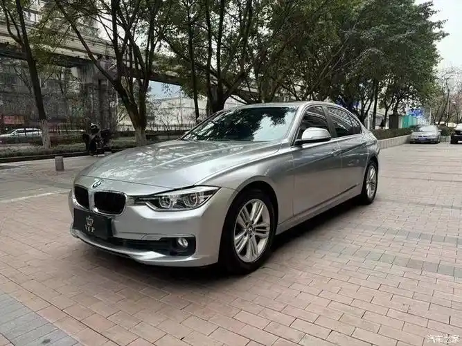 16年10月宝马320li精品车况安全行驶9万多公里