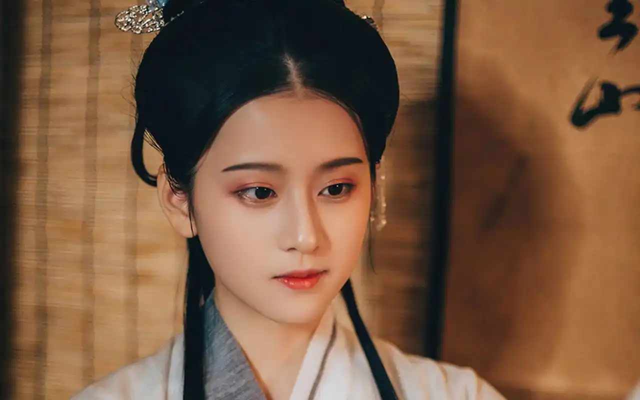 古风汉服美女写真图片桌面壁纸