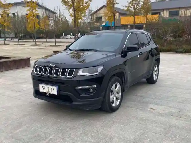 jeep 指南者  2020款 220t 自动领先版图片