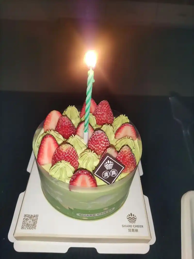 你好,34岁95多少岁不重要,岁岁平安才重要78承蒙时光不弃