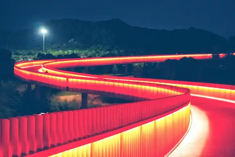 深圳光明区虹桥公园夜景