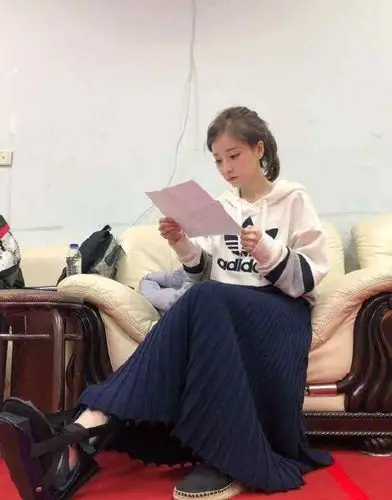 做为斗鱼一姐,陈一发儿相比冯提莫却更受欢迎,但是