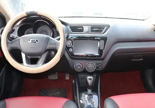 起亚k2 2014款1.4自动