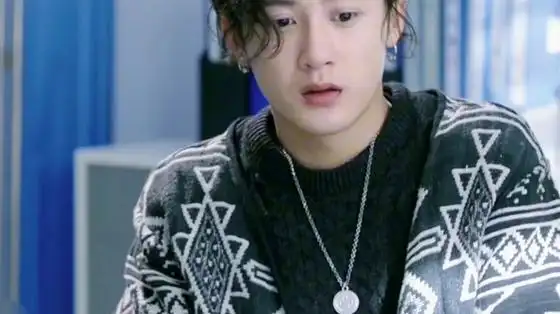 喜剧感十足的周子翼 檀健次