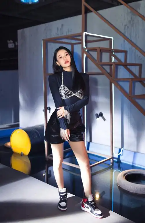 说唱听我的战况激烈袁娅维痛失爱将泪洒现场