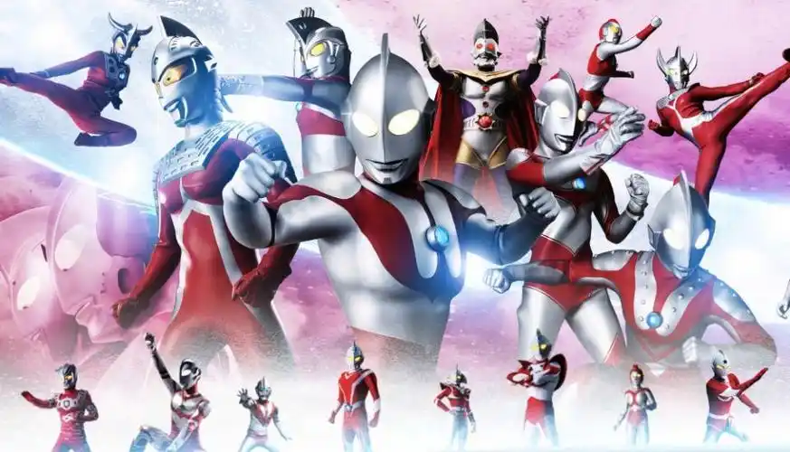 奥特曼只比开挂形态,初代才是最强的?神秘四奥集体给他当配角!