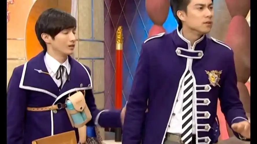 萌学园cp向 焰王x欧趴  第二弹 双向奔赴