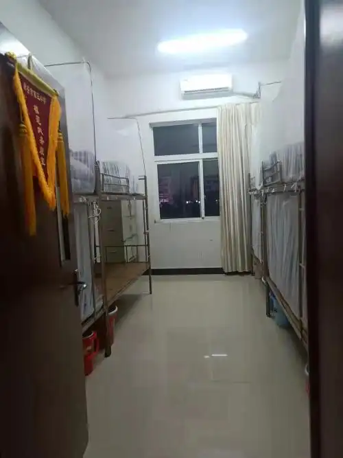 瑞安市第五中学 校园新闻 瑞安五中第三次优美寝室评比