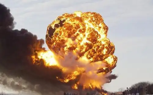 伊朗输油管道发生爆炸美以盯上基础设施俄表态愿紧急出兵增援