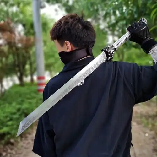 厂家批发龙泉市刀剑 锰钢锻打烂花 中式一体中长唐横刀陌刀未开刃