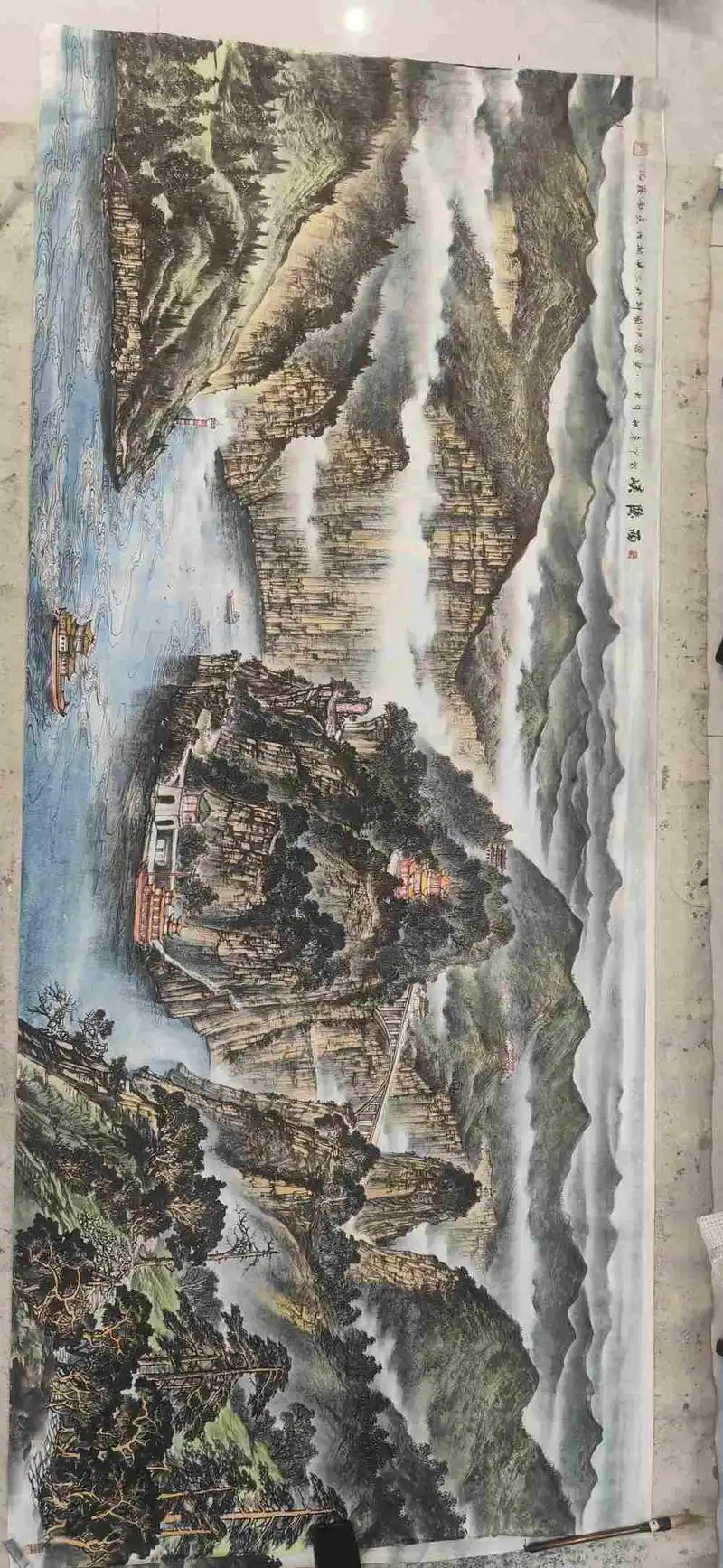 翟云川创作的《长江万里图》西陵峡景观画面.魏琴摄