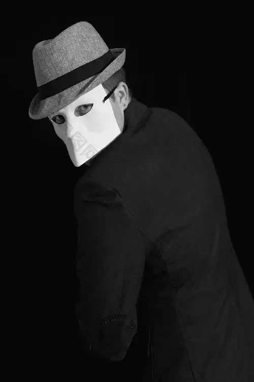 黑色调面具小丑