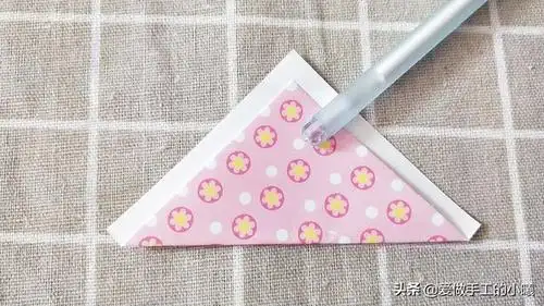 立体奶茶折纸教程,秋天的第一杯奶茶折纸教程