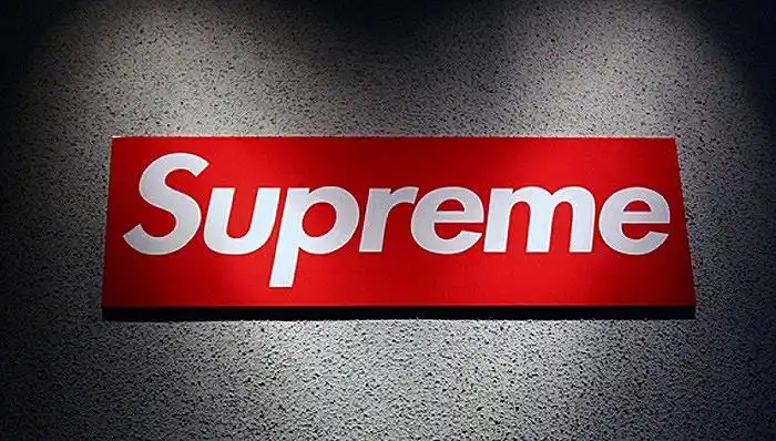 图片来源:supreme10月22日,纽约潮牌supreme控股母公司威富公司(vfc)