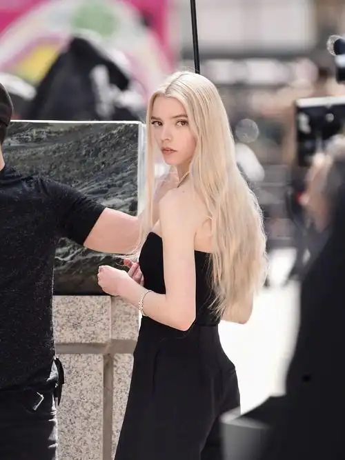 anyataylorjoy人间精灵