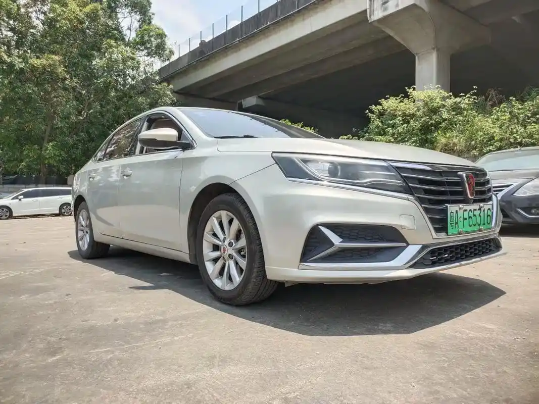 首付2个.【配置】荣威ei6 17款45t混动互联智享版 【 - 抖音