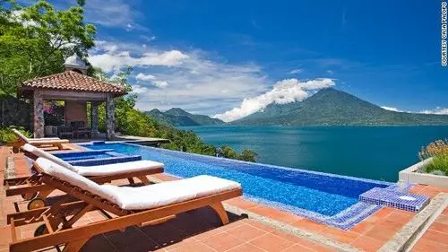 细数世上最美湖边小屋